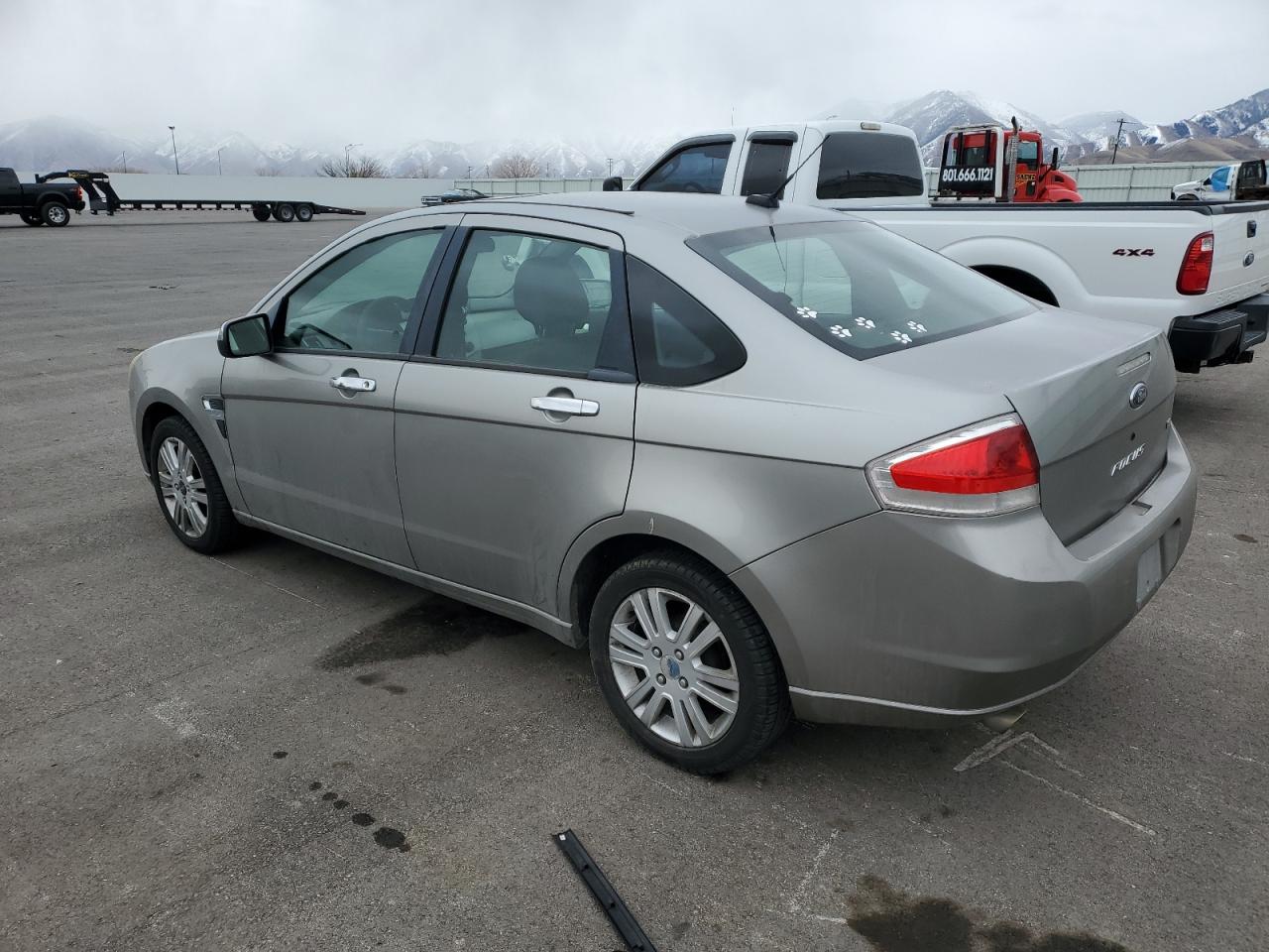 2008 Ford Focus - Image 2