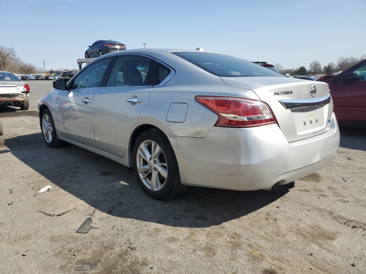 2013 Nissan Altima - Image 2