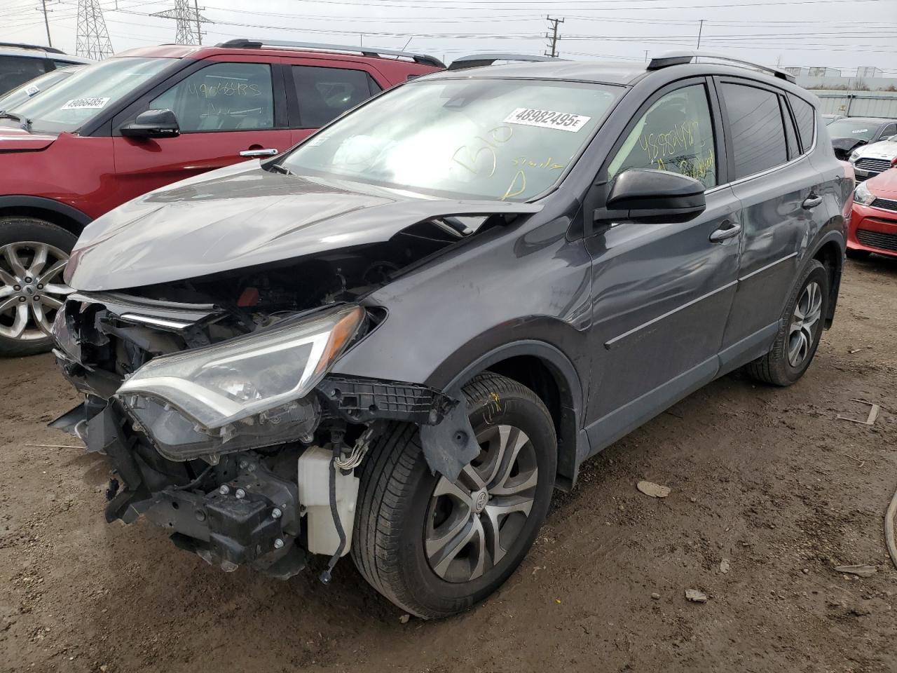 2017 Toyota Rav4 Le for Sale in Elgin, IL - Front End
