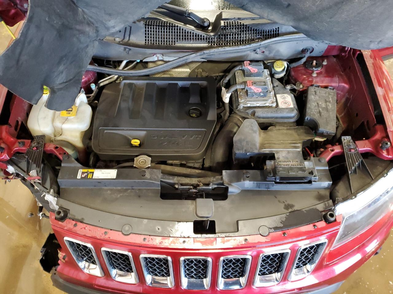 2016 Jeep Compass - Image 12