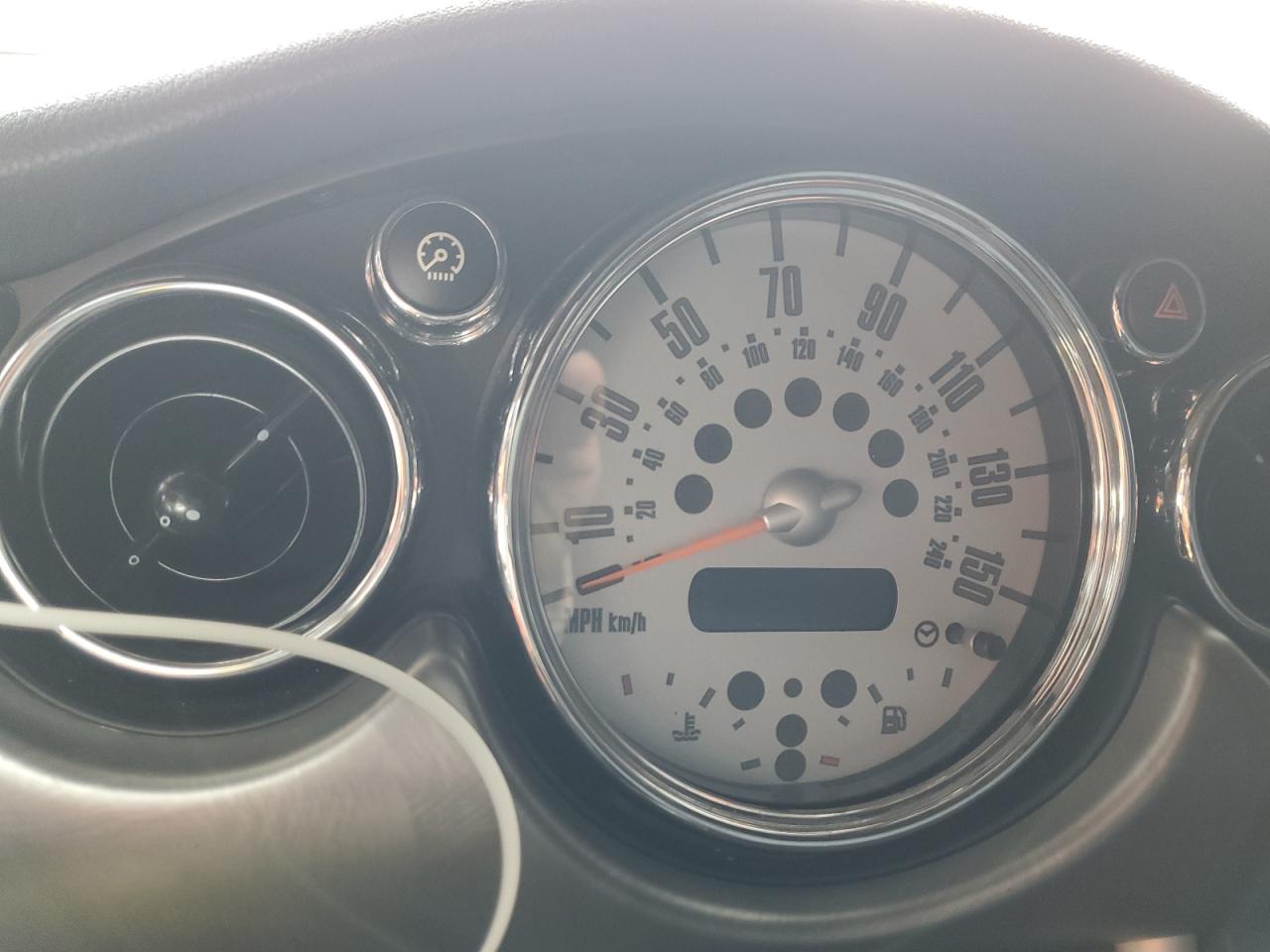 2007 Mini Cooper S VIN: WMWRH335X7TL94590 Lot: 49094295