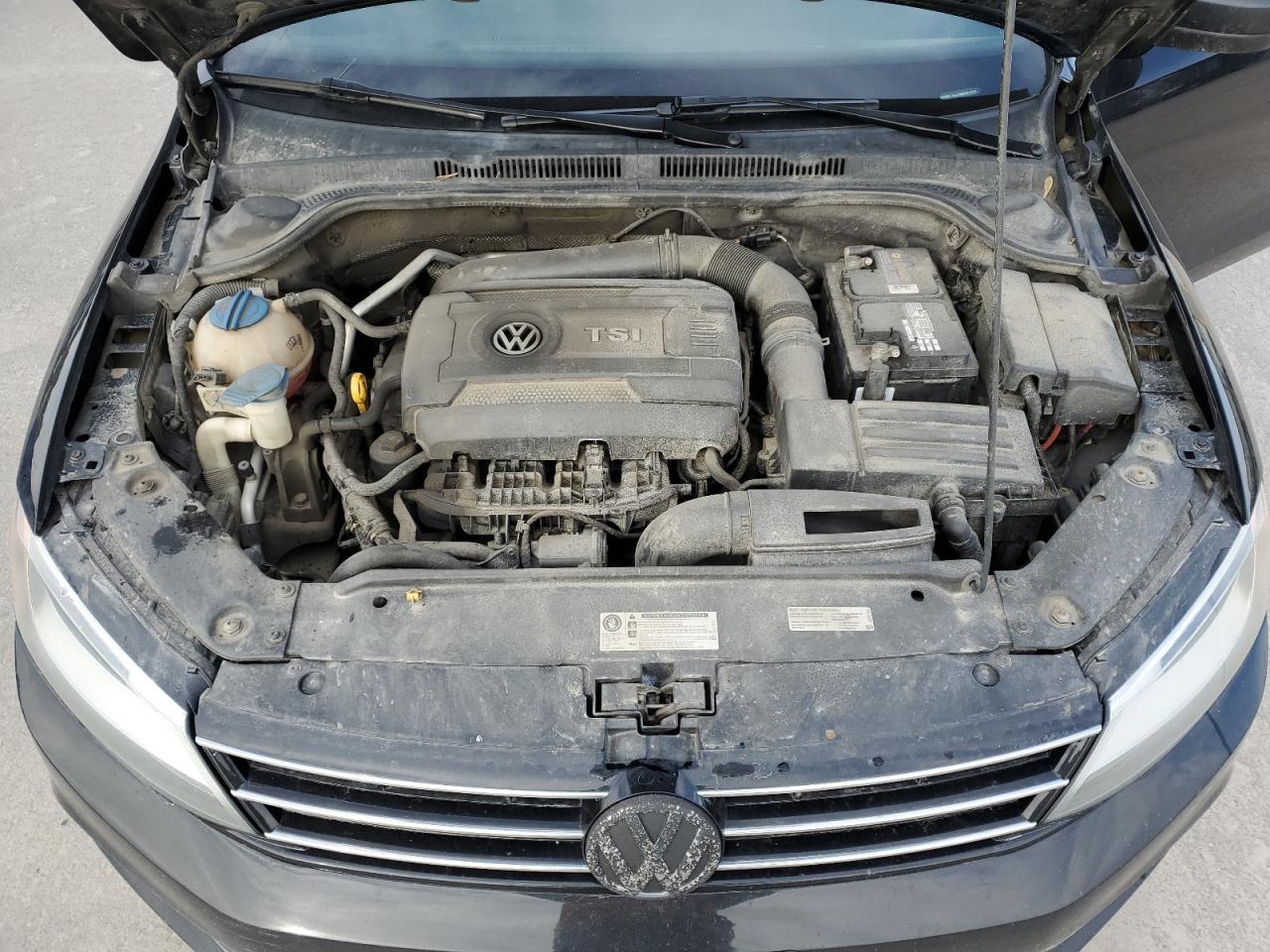 2016 Volkswagen Jetta - Image 11
