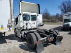 2015 Freightliner Cascadia Semi Truck იყიდება Columbus-ში, OH - Side