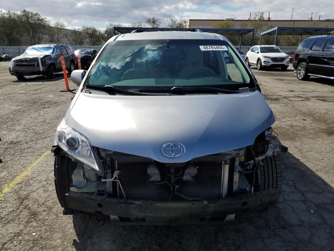 2013 Toyota Sienna - Image 5