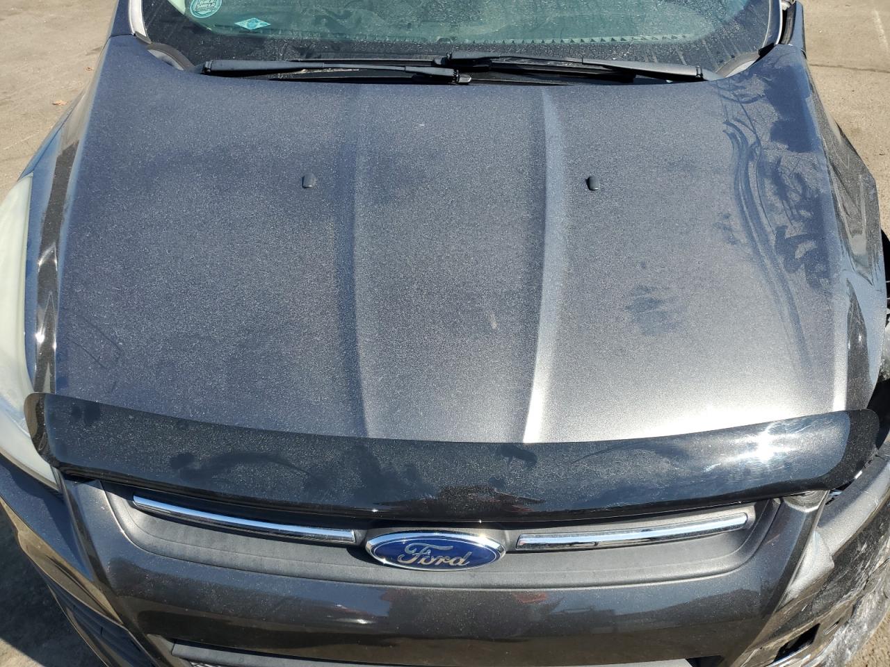 2015 Ford Escape - Image 12