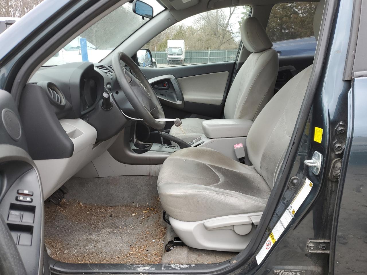 2010 Toyota RAV 4 - Image 7