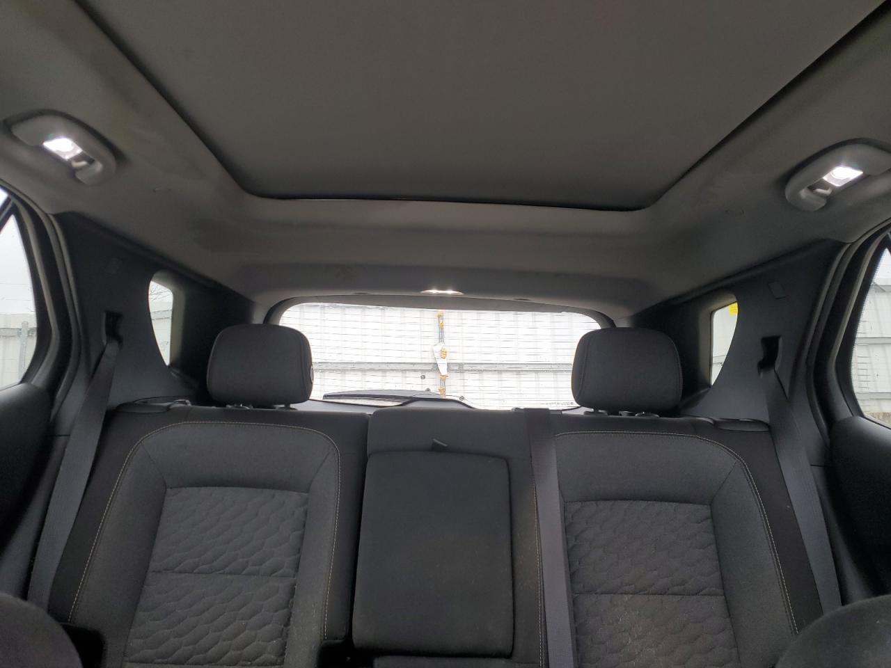 2GNAXJEV8J6219735 CHEVROLET EQUINOX 2018