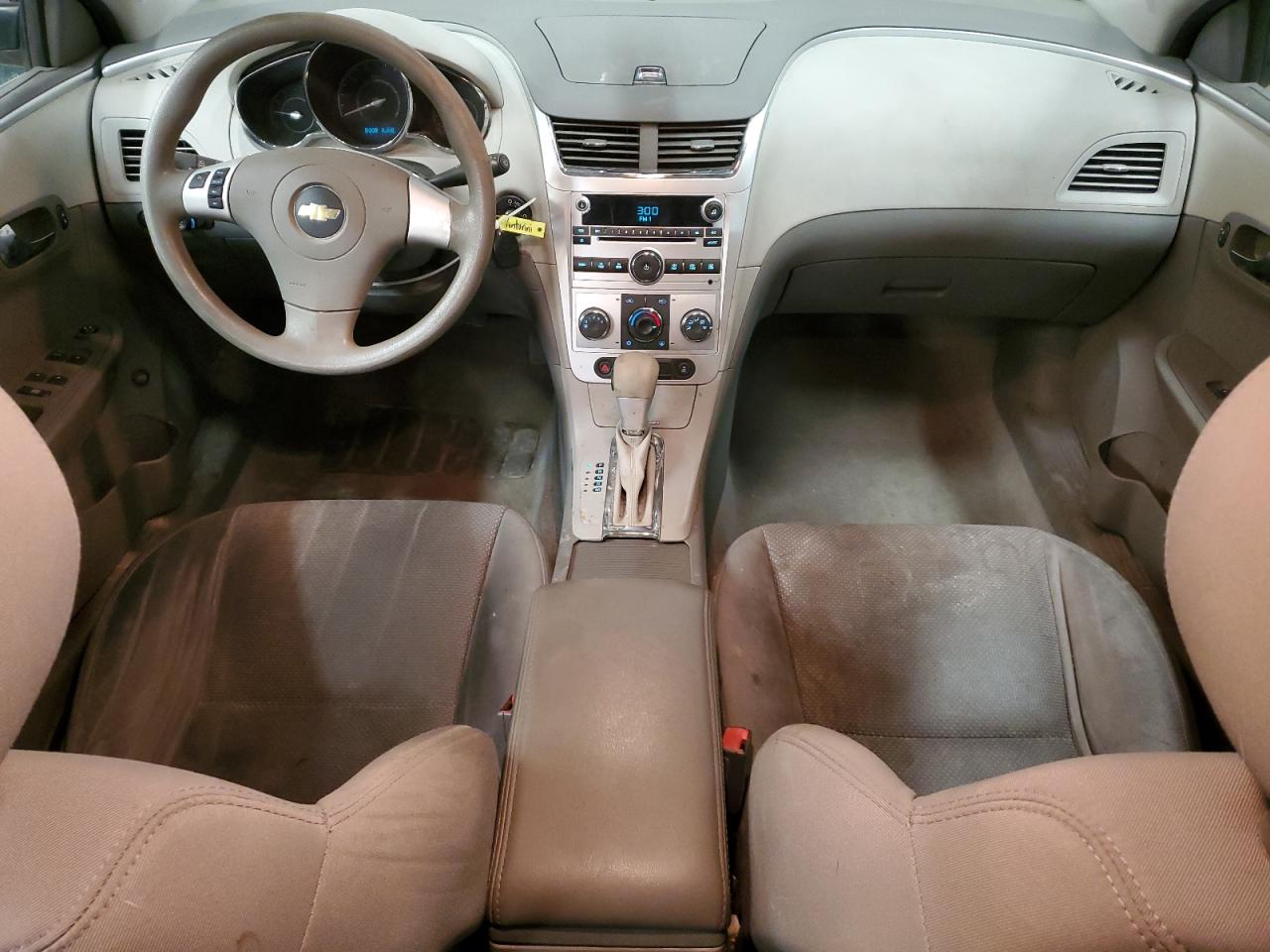 2012 Chevrolet Malibu - Image 8