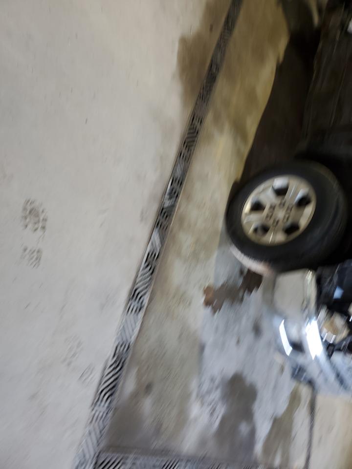 2015 Chevrolet Silverado - Image 4