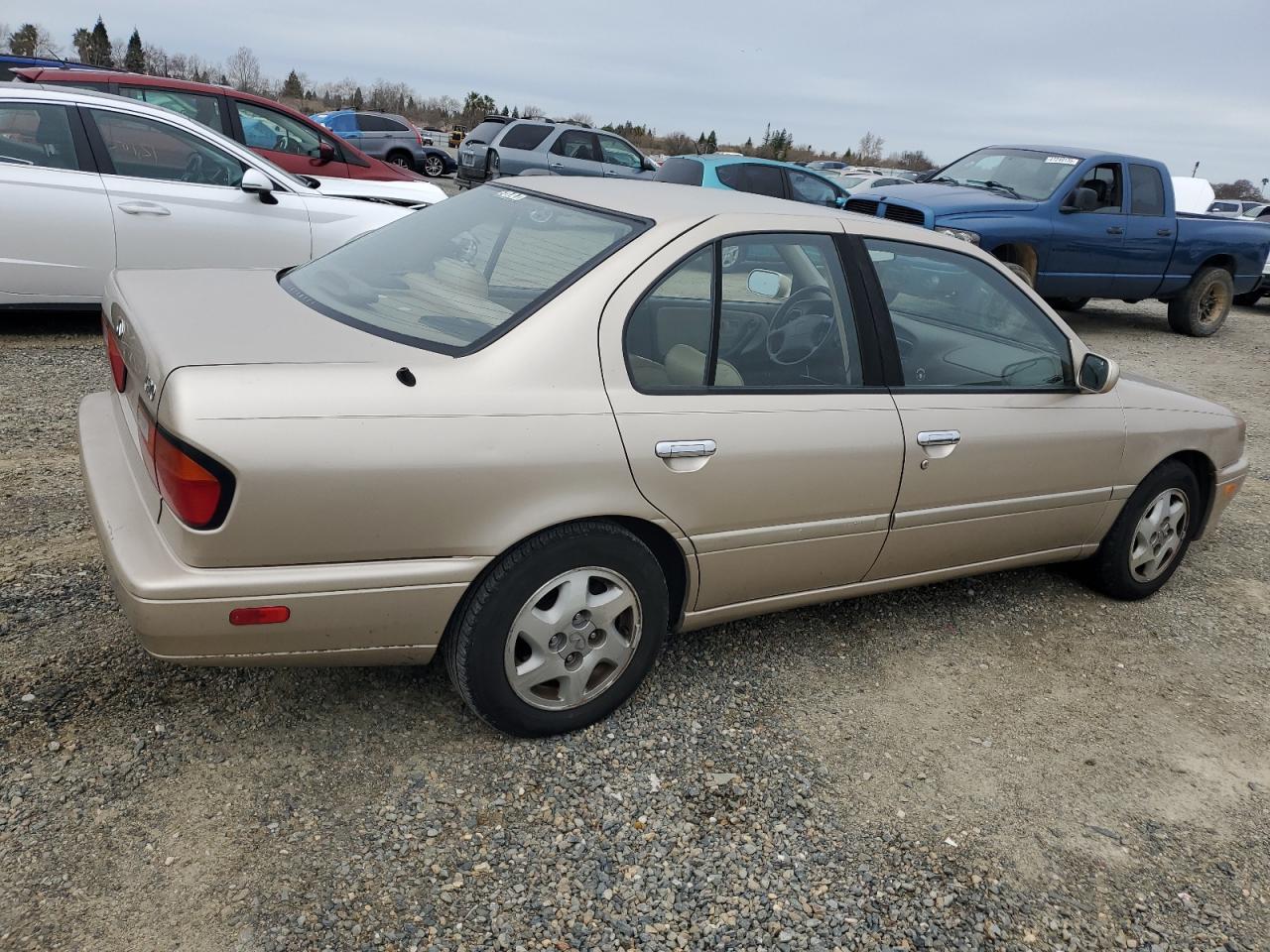 1996 Infiniti G - Image 3