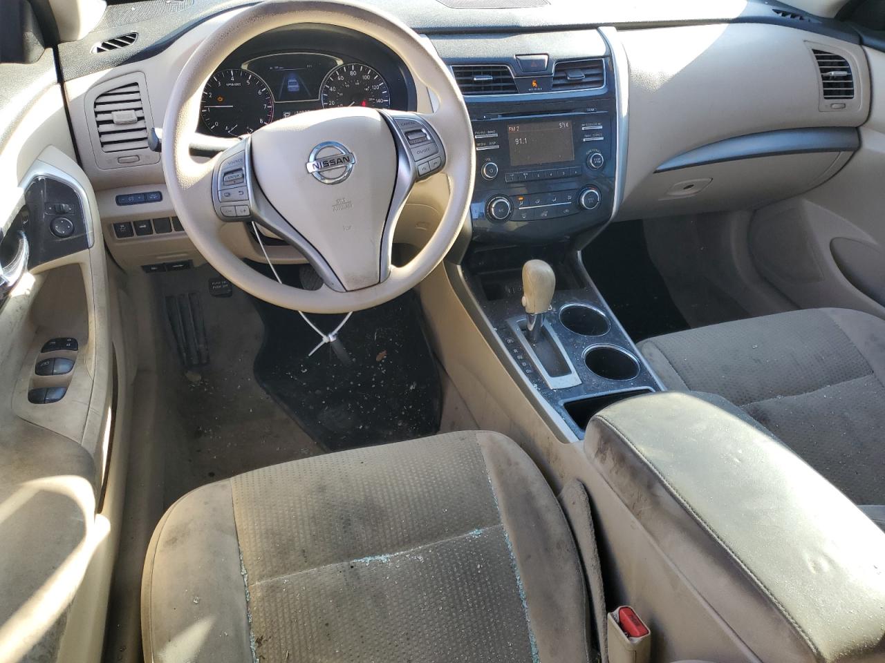 2014 Nissan Altima - Image 8