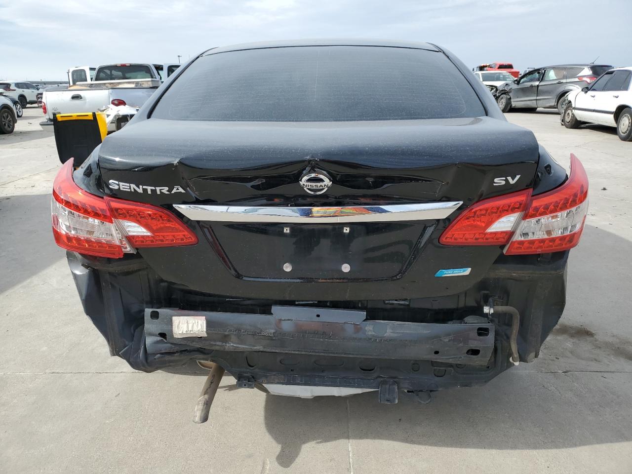 2013 Nissan Sentra - Image 6