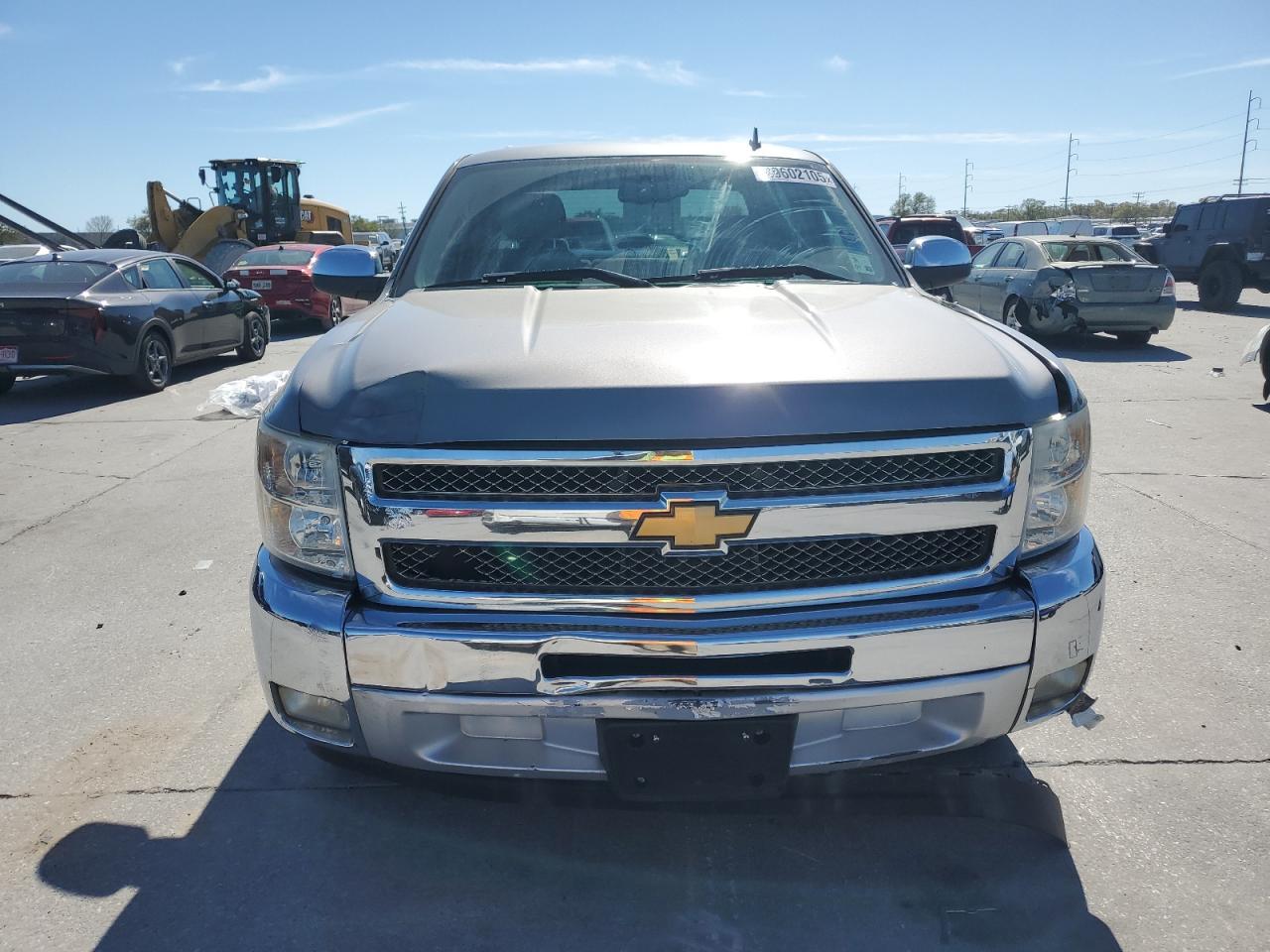 2013 Chevrolet Silverado - Image 5