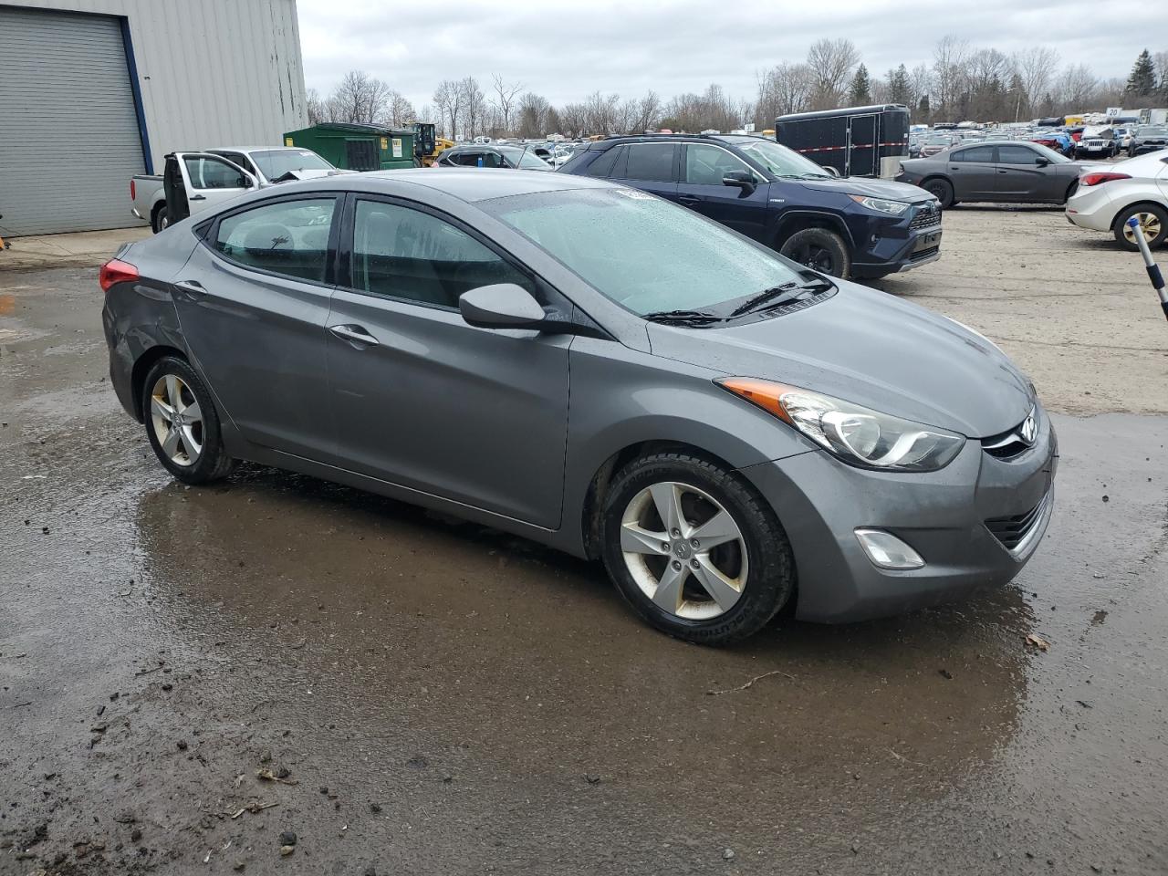 2013 Hyundai Elantra - Image 4