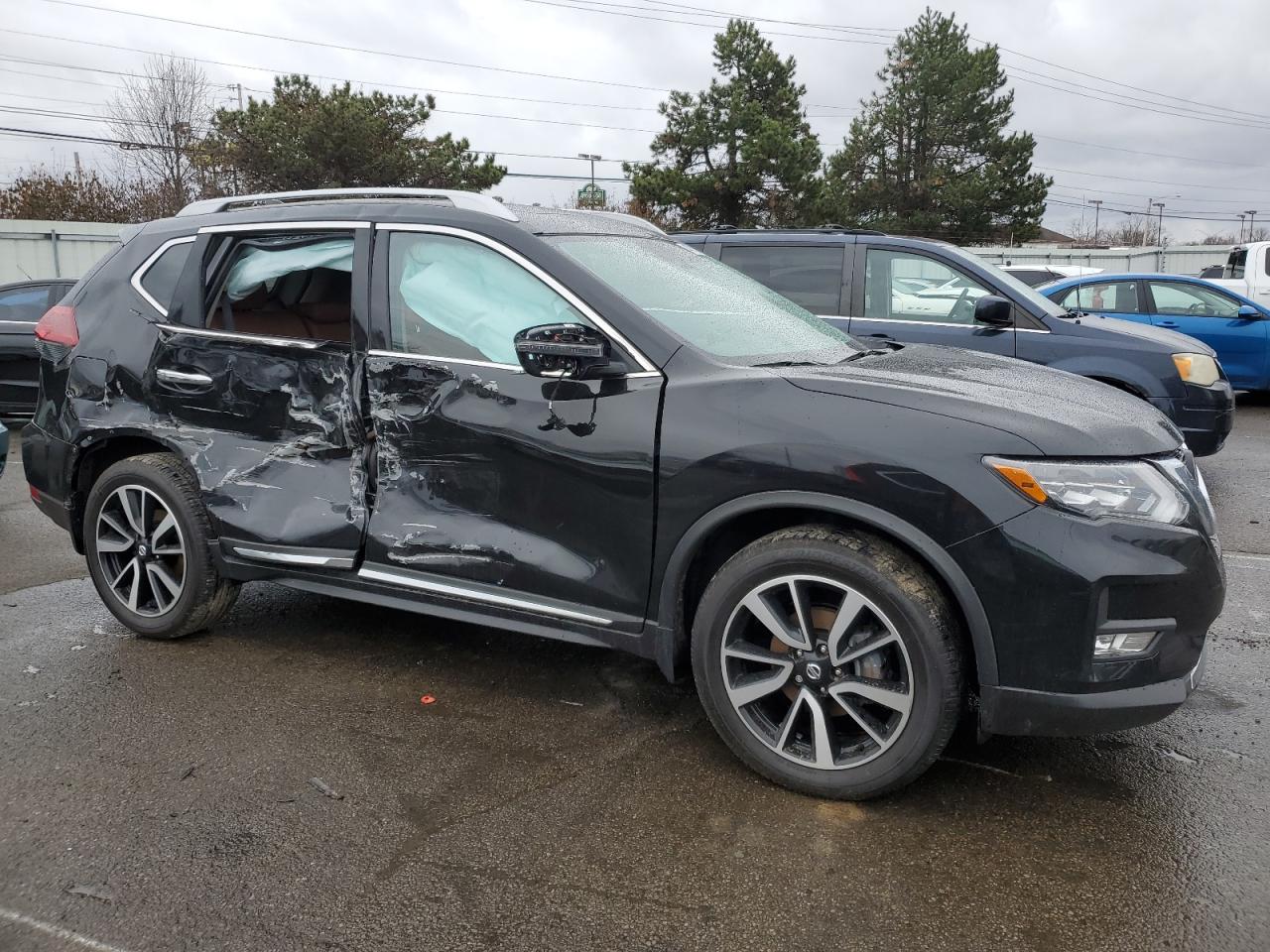 2018 Nissan Rogue - Image 4