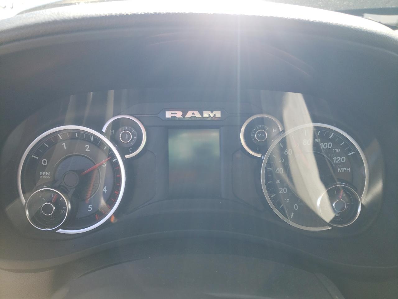 2019 RAM 3500 - Image 9
