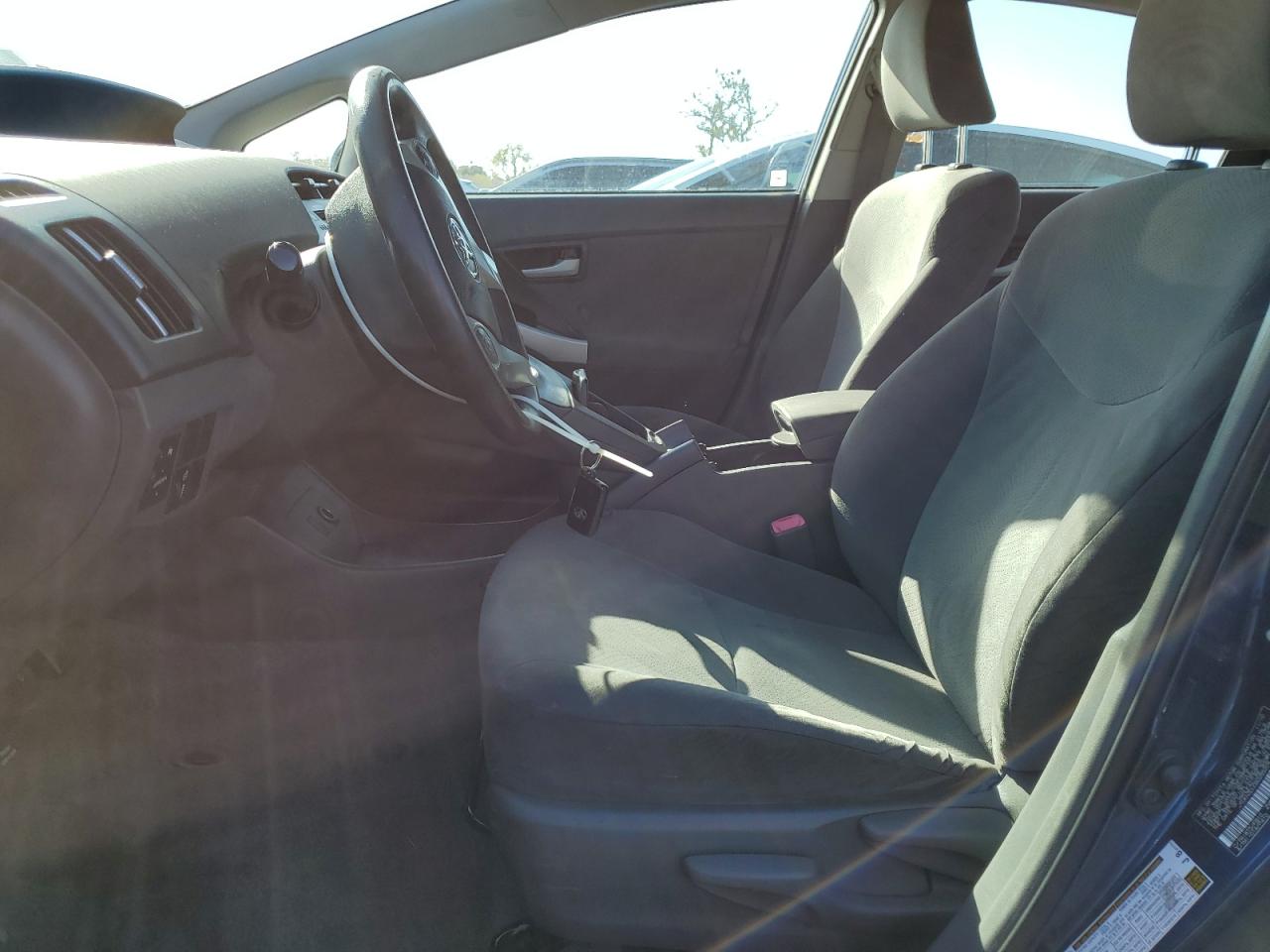 2011 Toyota Prius - Image 7