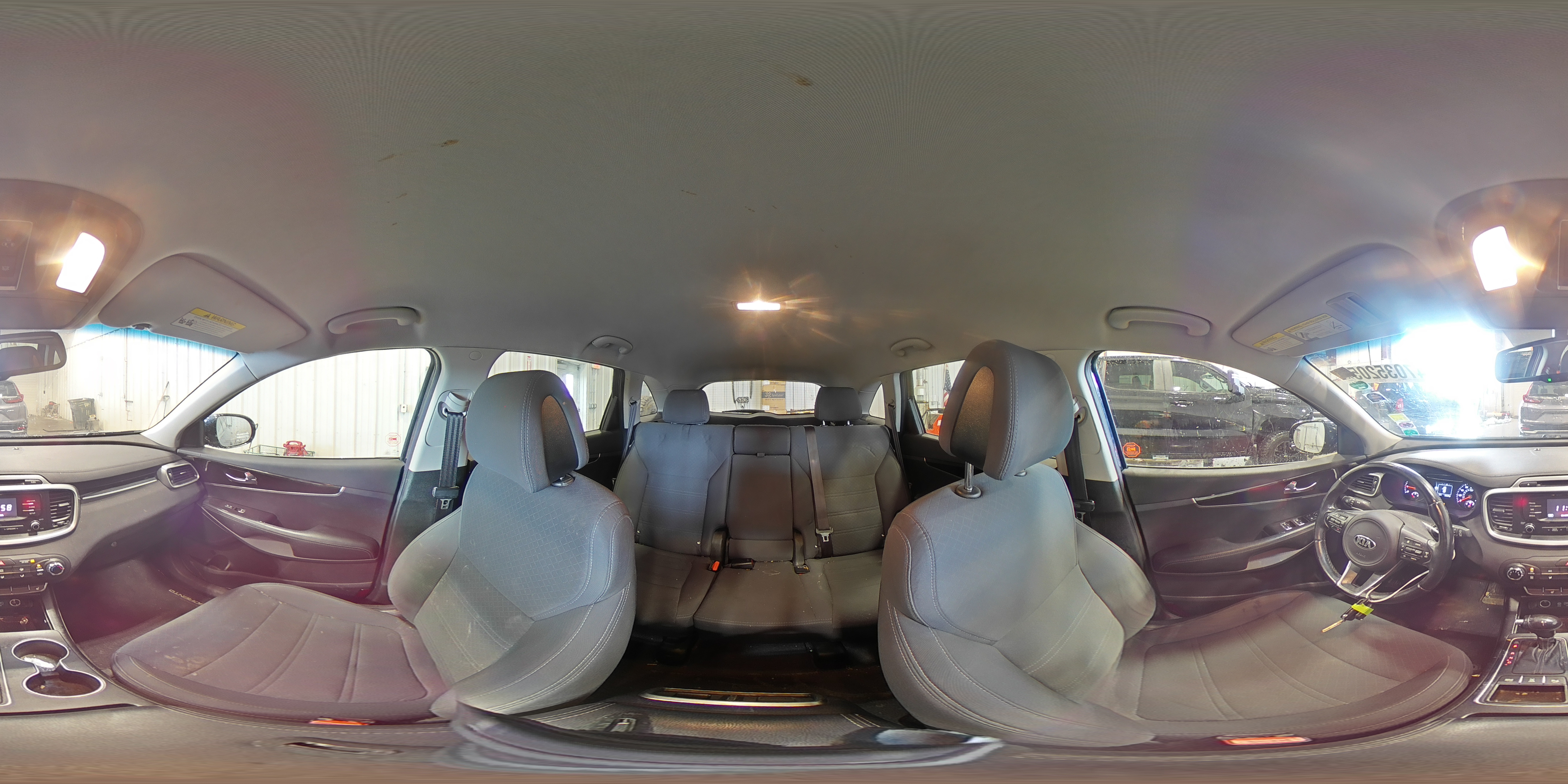 2016 Kia Sorento - Image 16
