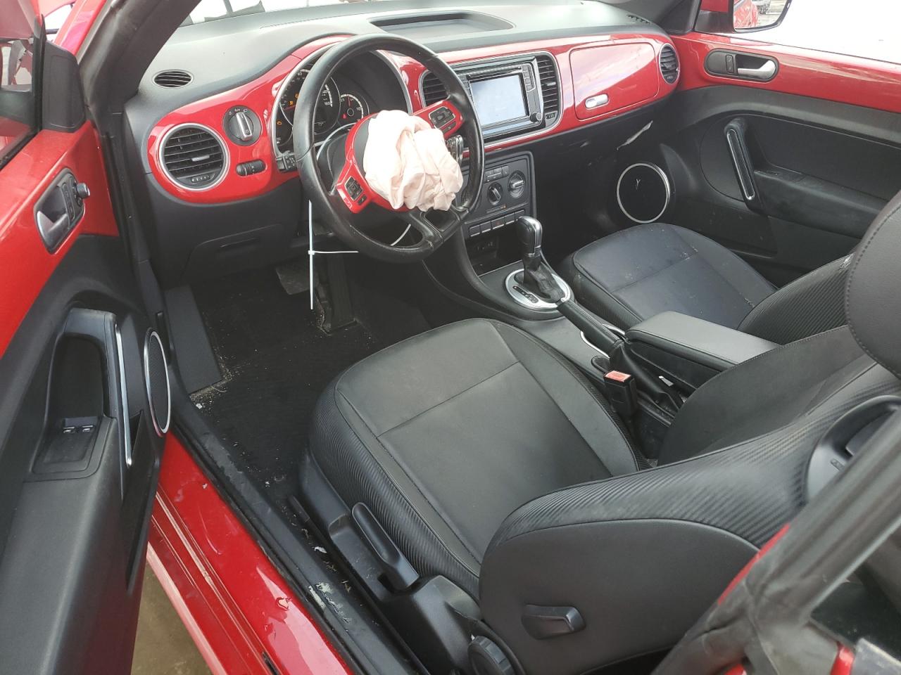 2016 Volkswagen Beetle - Image 8