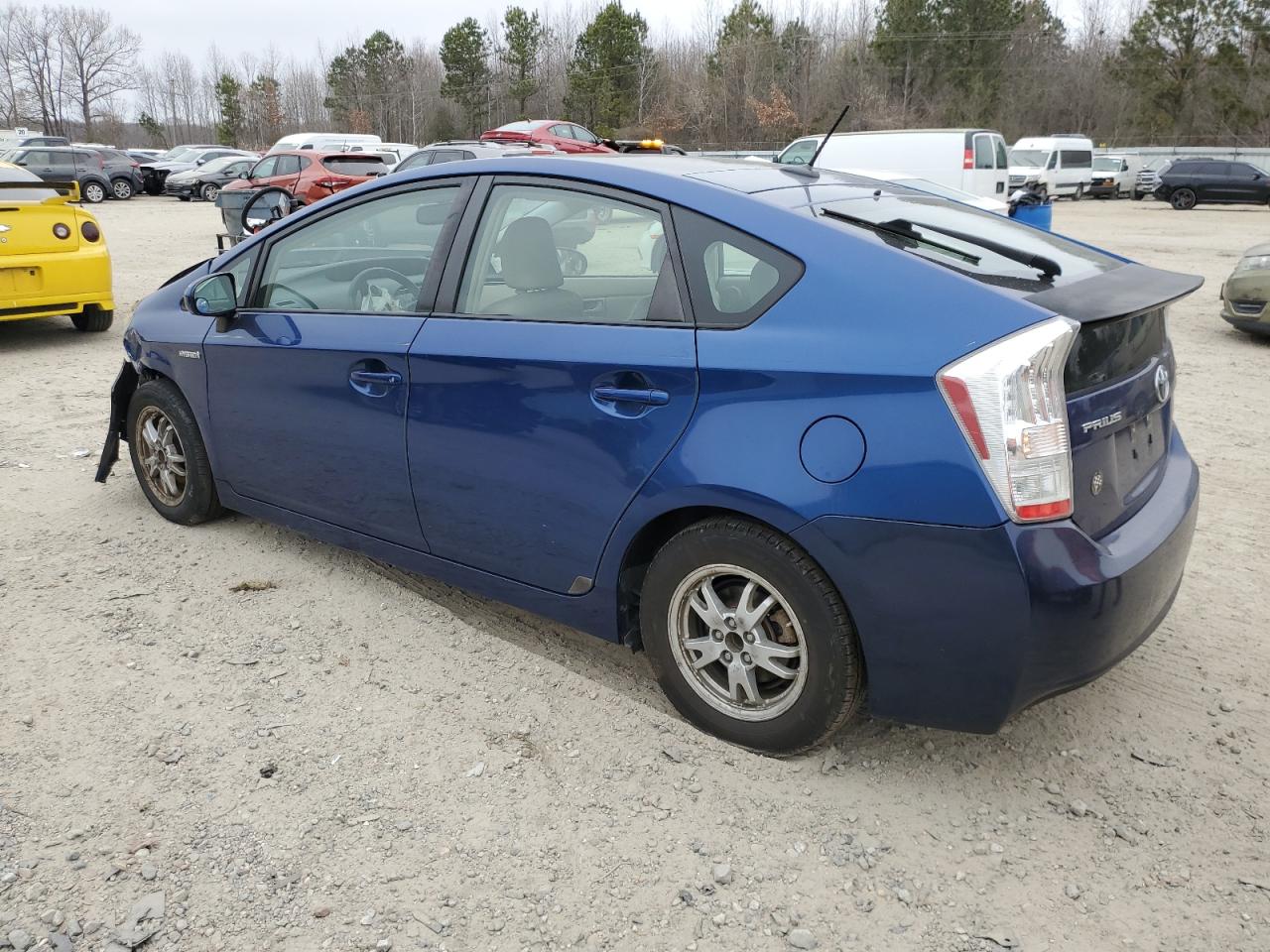 2010 Toyota Prius - Image 2