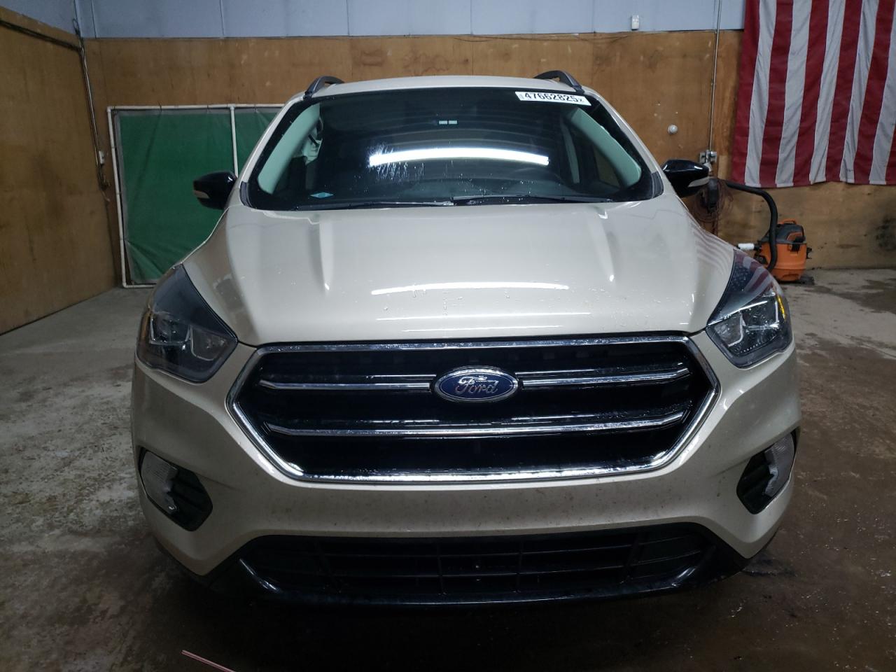 2017 Ford Escape - Image 5