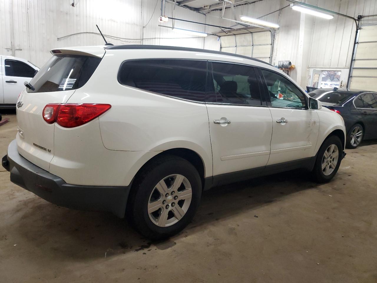 2012 Chevrolet Traverse - Image 3