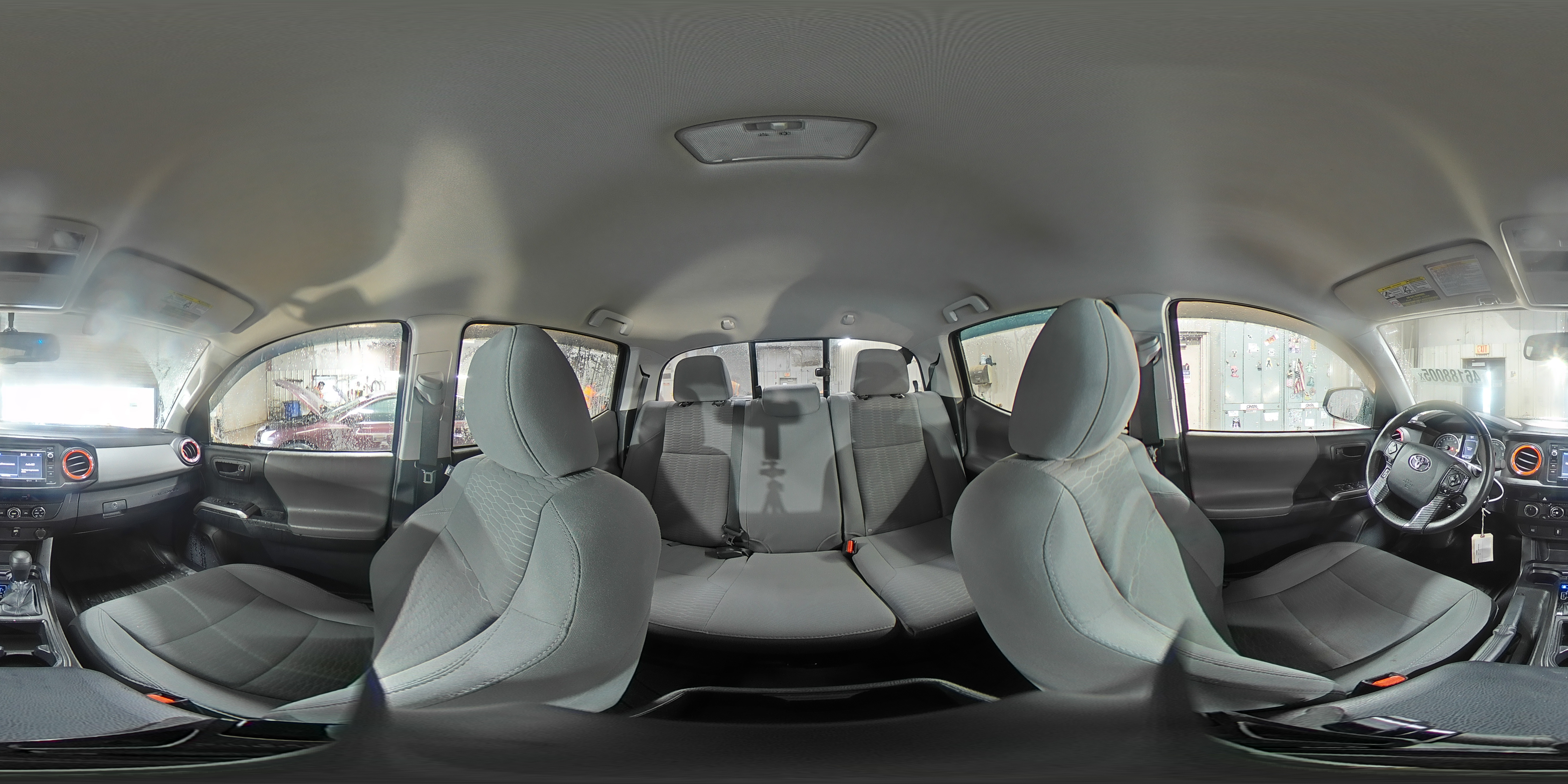 2017 Toyota Tacoma - Image 15