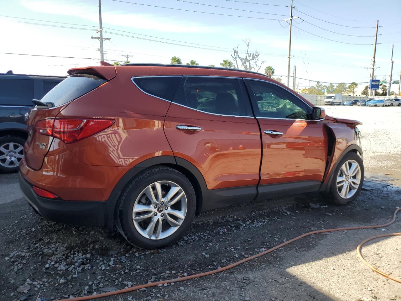 2015 Hyundai Santa Fe - Image 3