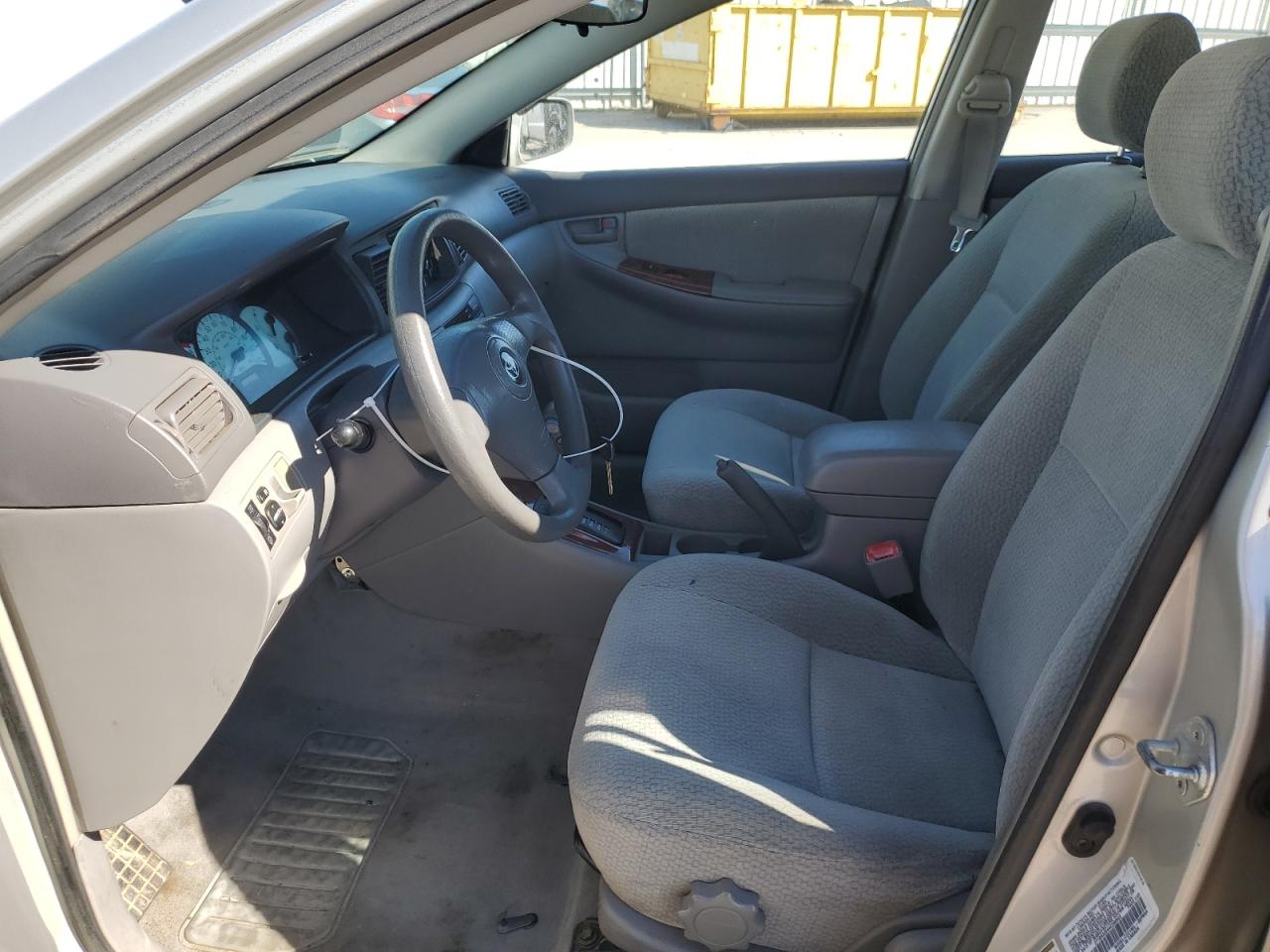 2004 Toyota Corolla - Image 7