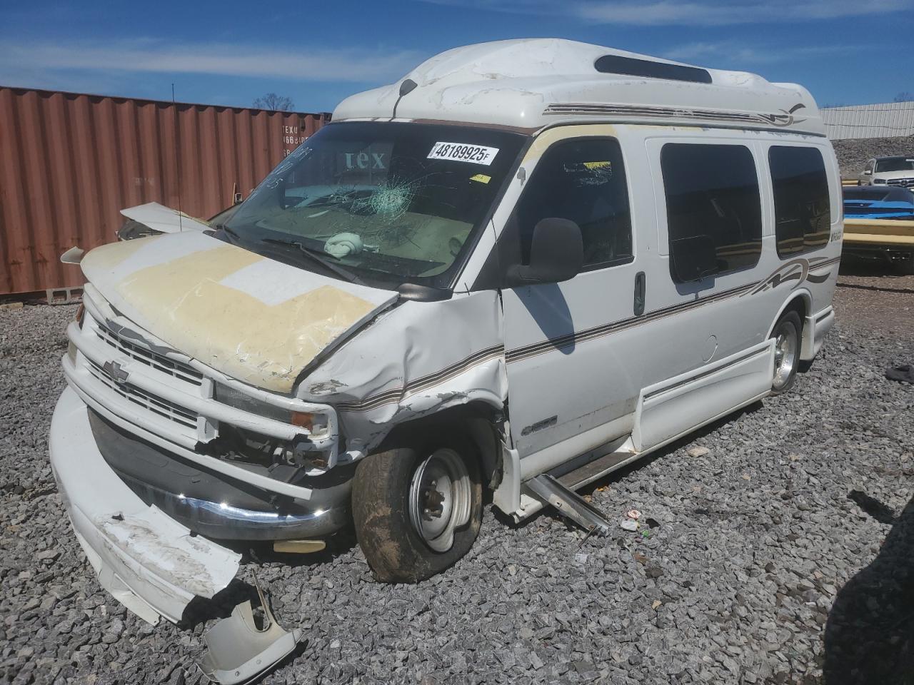 2002 Chevrolet Express G1500 للبيع في Hueytown، AL - Front End