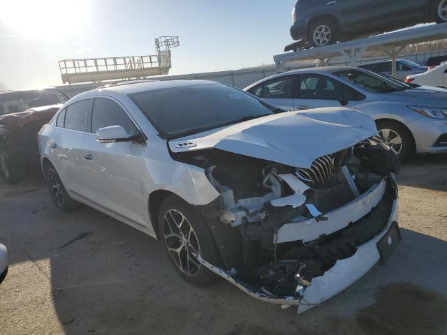 Sedans BUICK LACROSSE 2016 Biały