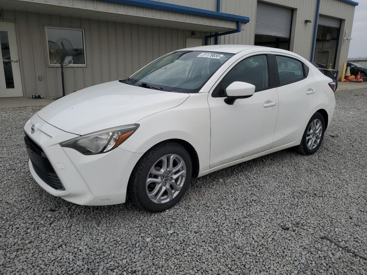 Earlington, KY에서 판매 중인 2016 Toyota Scion Ia - Hail
