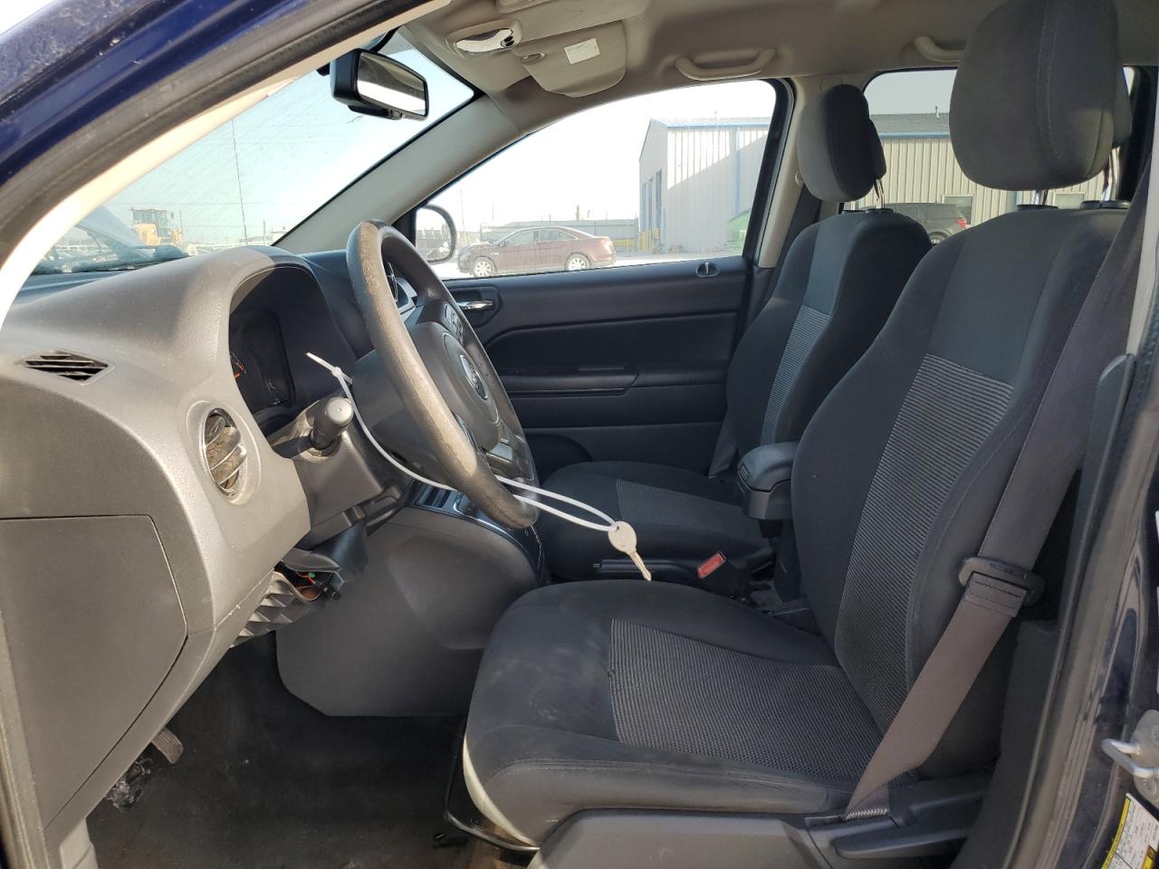 2017 Jeep Compass - Image 7