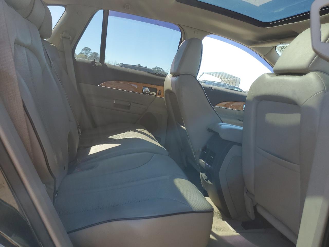 2011 Lincoln Mkx VIN: 2LMDJ6JK3BBJ33998 Lot: 50012105