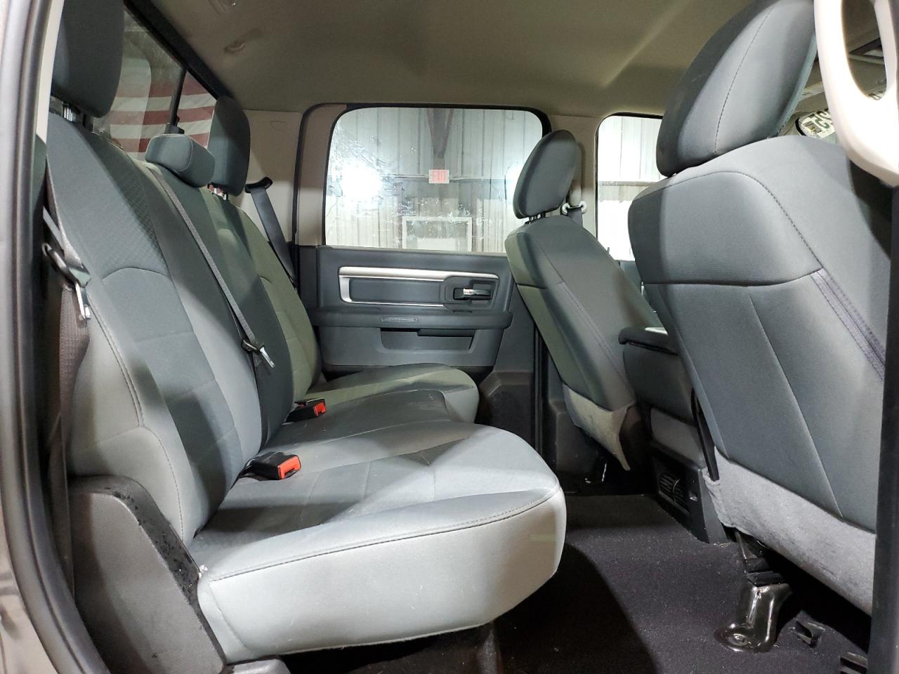 2019 RAM 1500 - Image 10