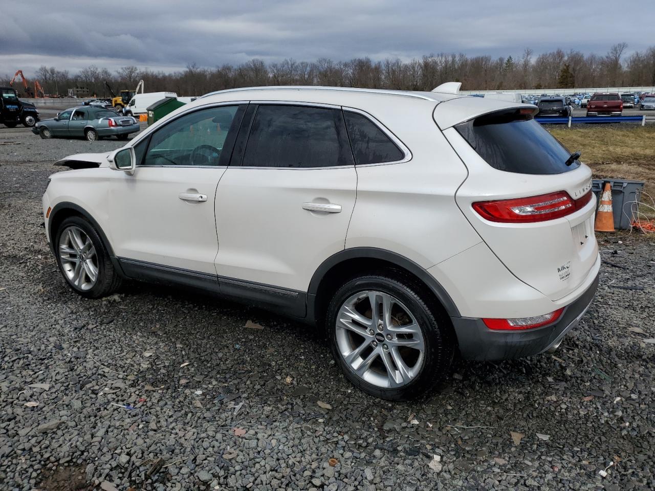 2017 Lincoln MKC - Image 2