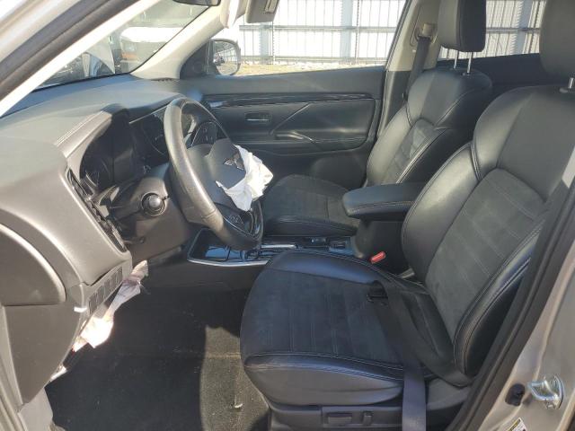  MITSUBISHI OUTLANDER 2019 Srebrny