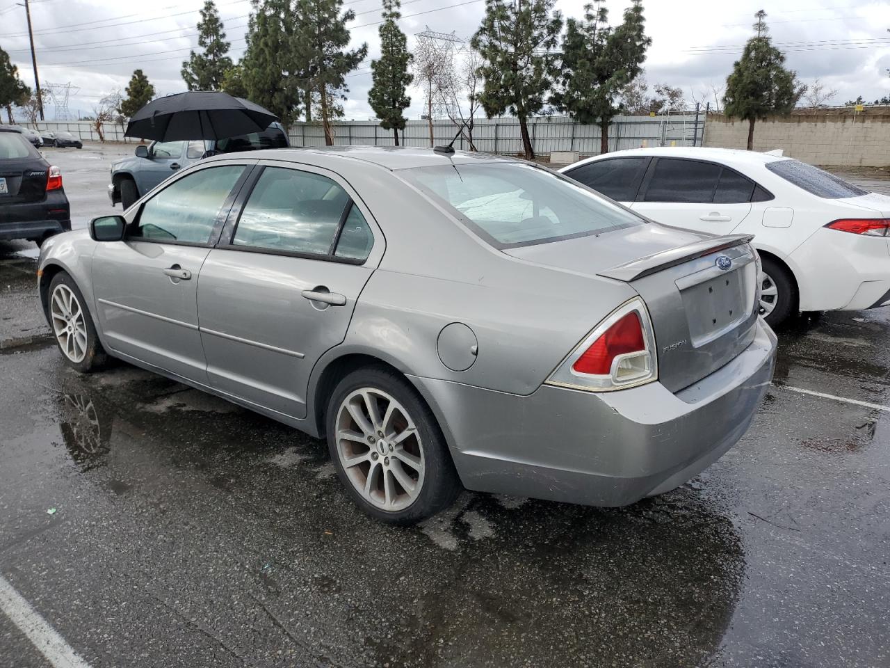2008 Ford Fusion - Image 2
