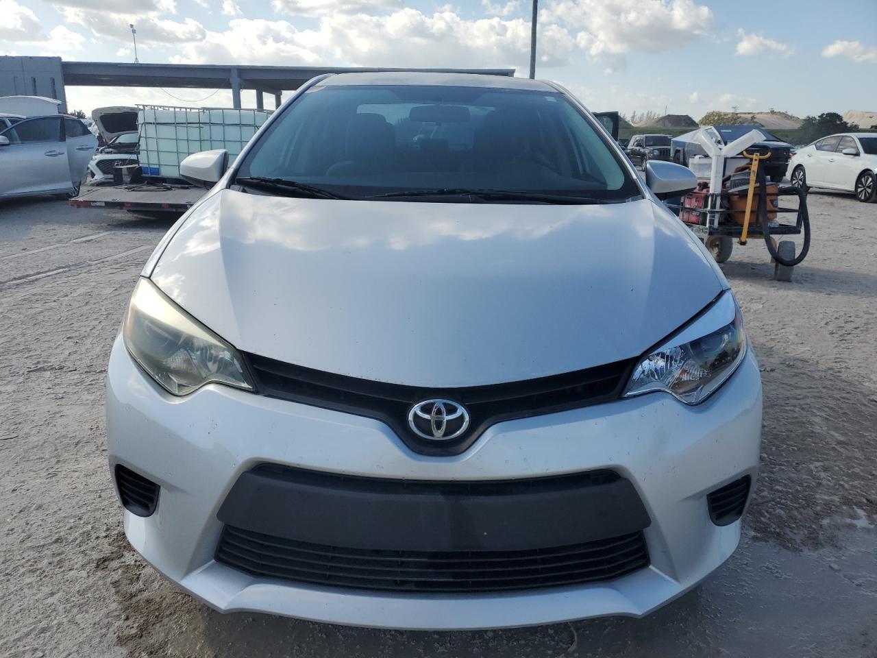 2014 Toyota Corolla - Image 5