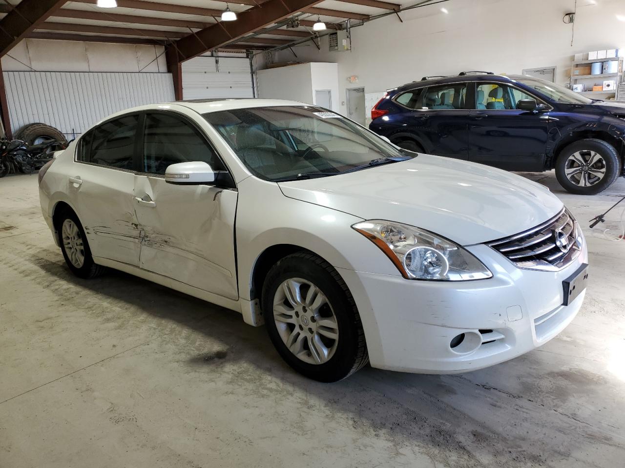 2011 Nissan Altima - Image 4