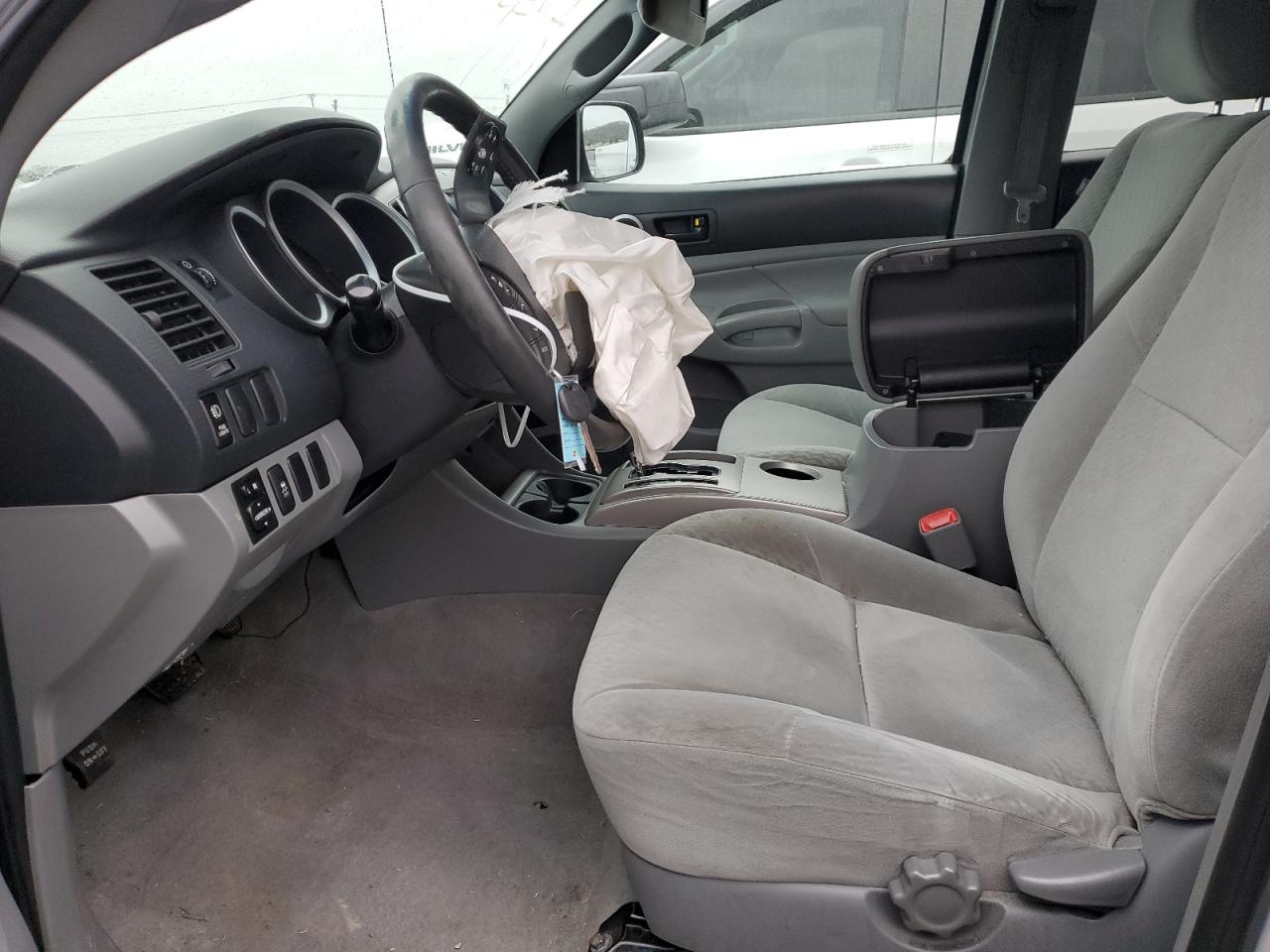 2011 Toyota Tacoma - Image 7
