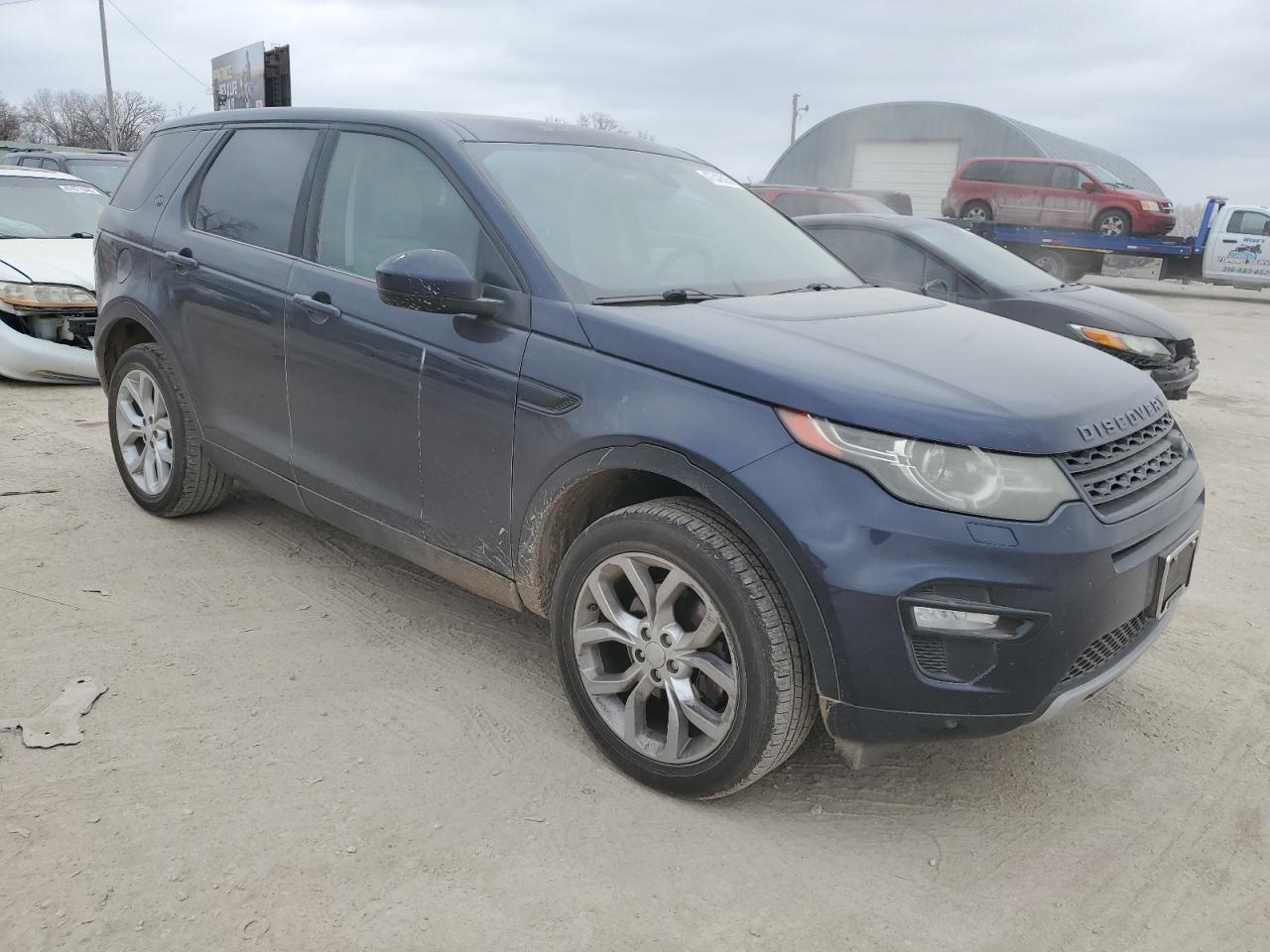 2015 Land Rover Discovery - Image 4