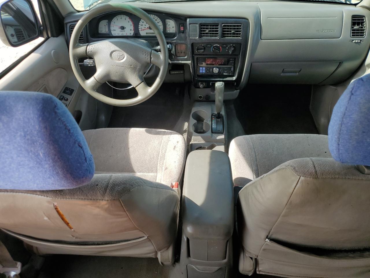 2002 Toyota Tacoma - Image 8