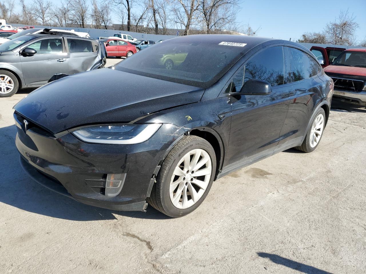 2016 Tesla Model X for Sale in Bridgeton, MO - Front End