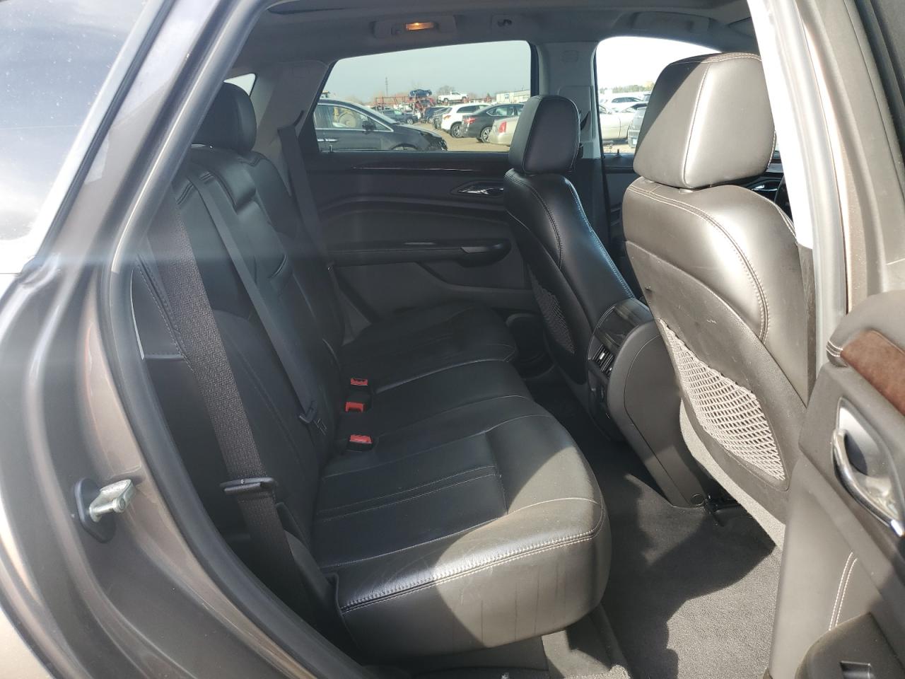 2012 Cadillac SRX - Image 10