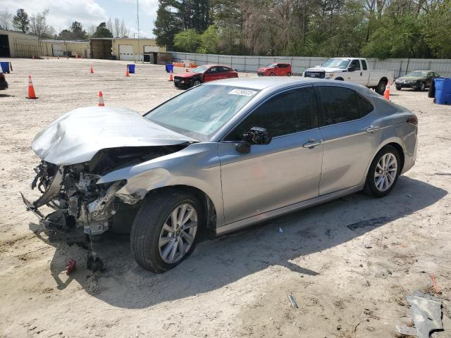  TOYOTA CAMRY 2021 Серебристый