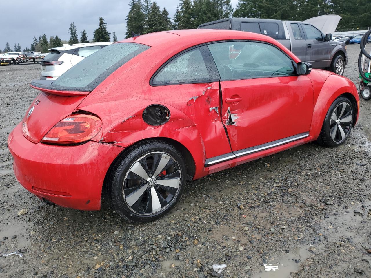 2012 Volkswagen Beetle - Image 3
