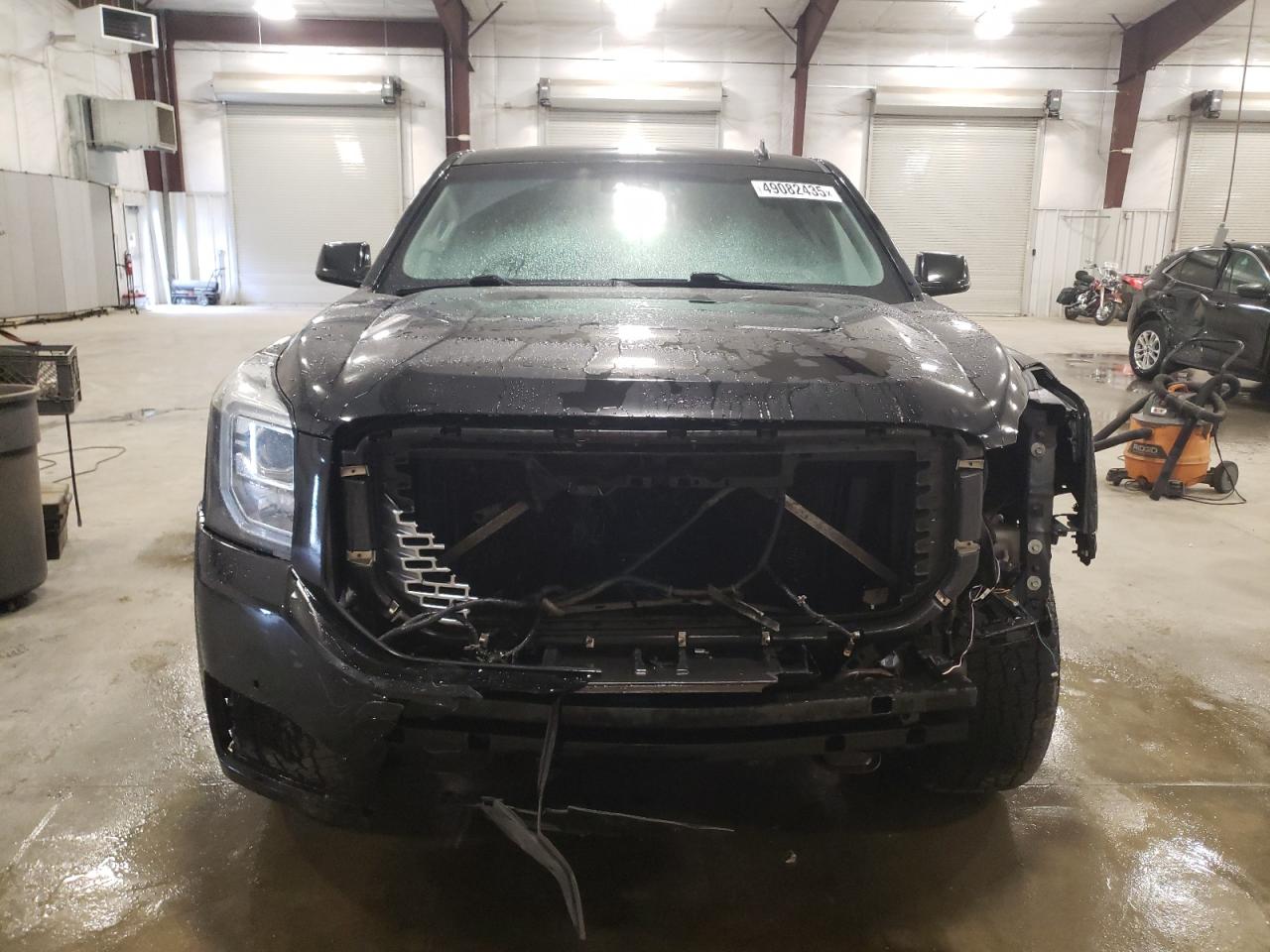 2015 GMC Yukon - Image 5