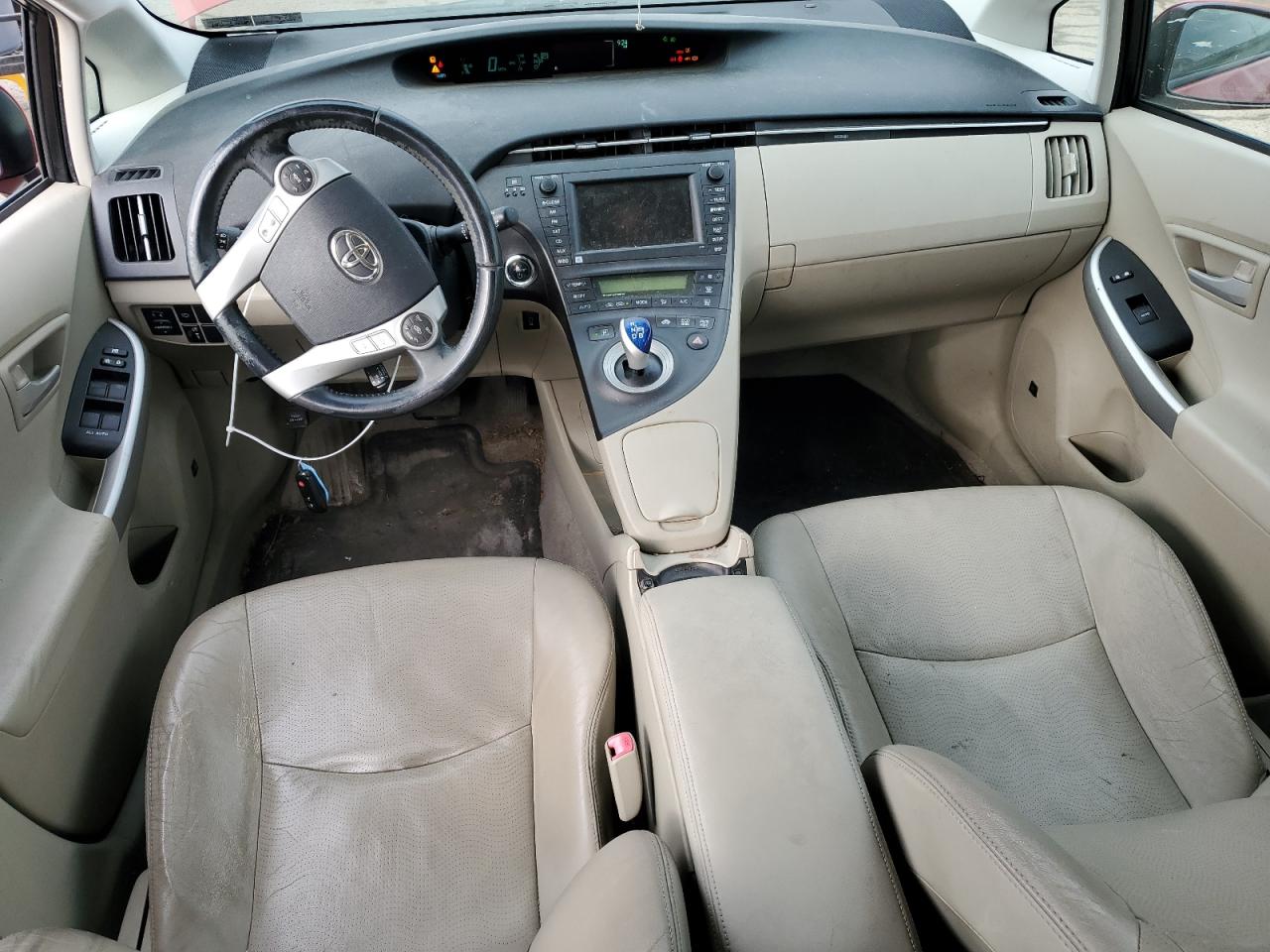 2011 Toyota Prius - Image 8