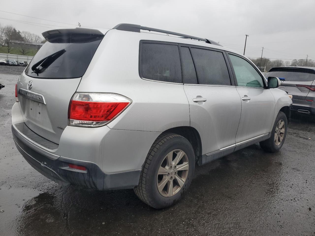 2013 Toyota Highlander - Image 3